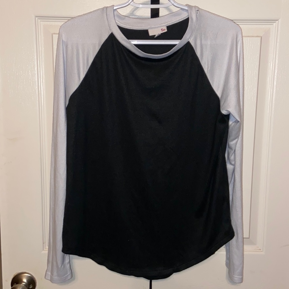 Baseball tee